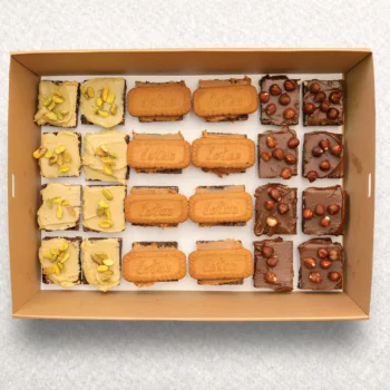 8 Pistachio 8Nutella 8 Biscoff Brownies