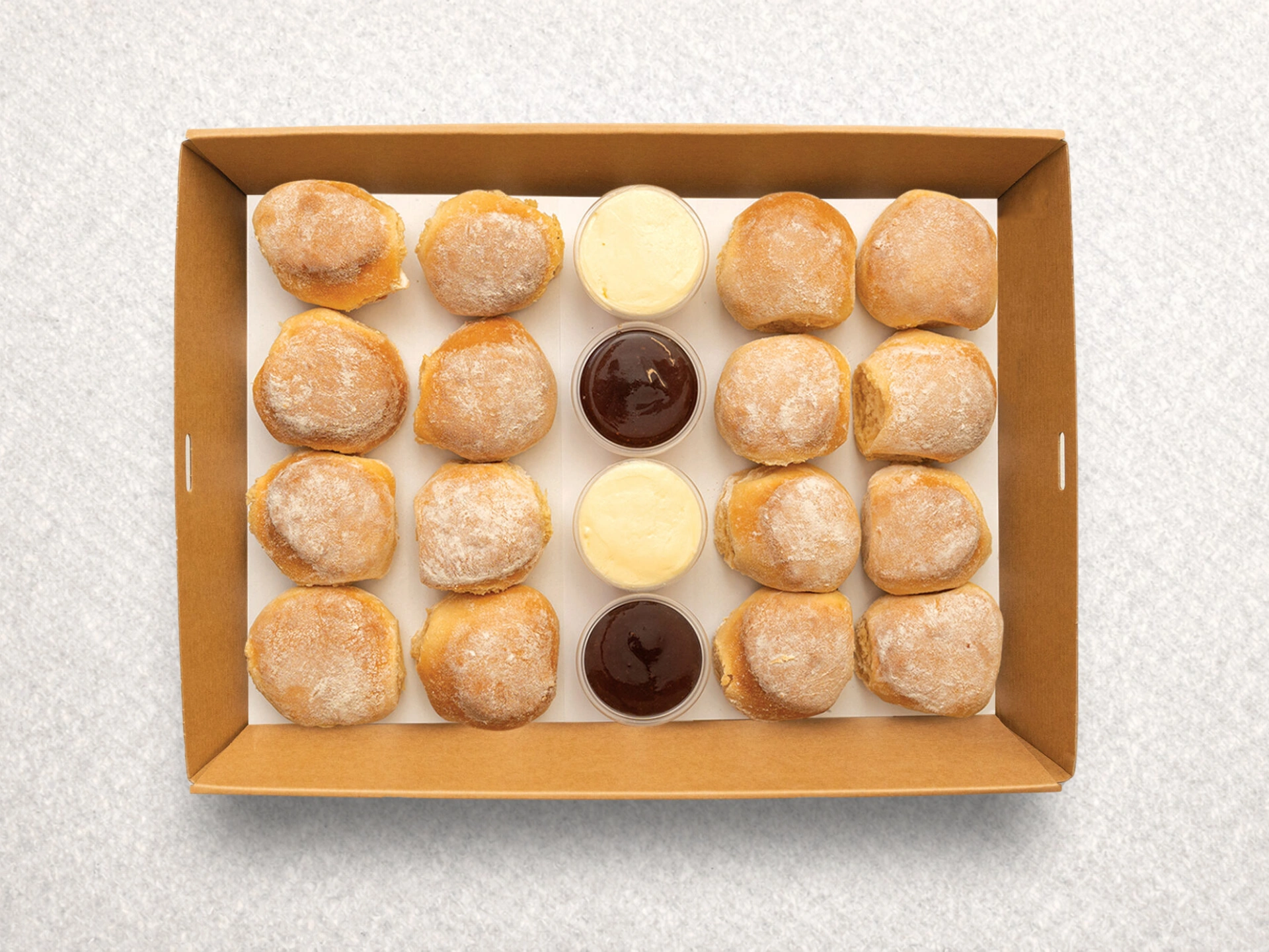 Mini Scones (4) Mini Scones (4)