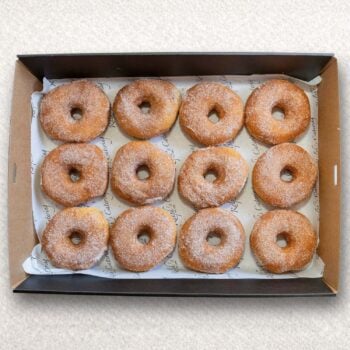 cinnamon donut (1)