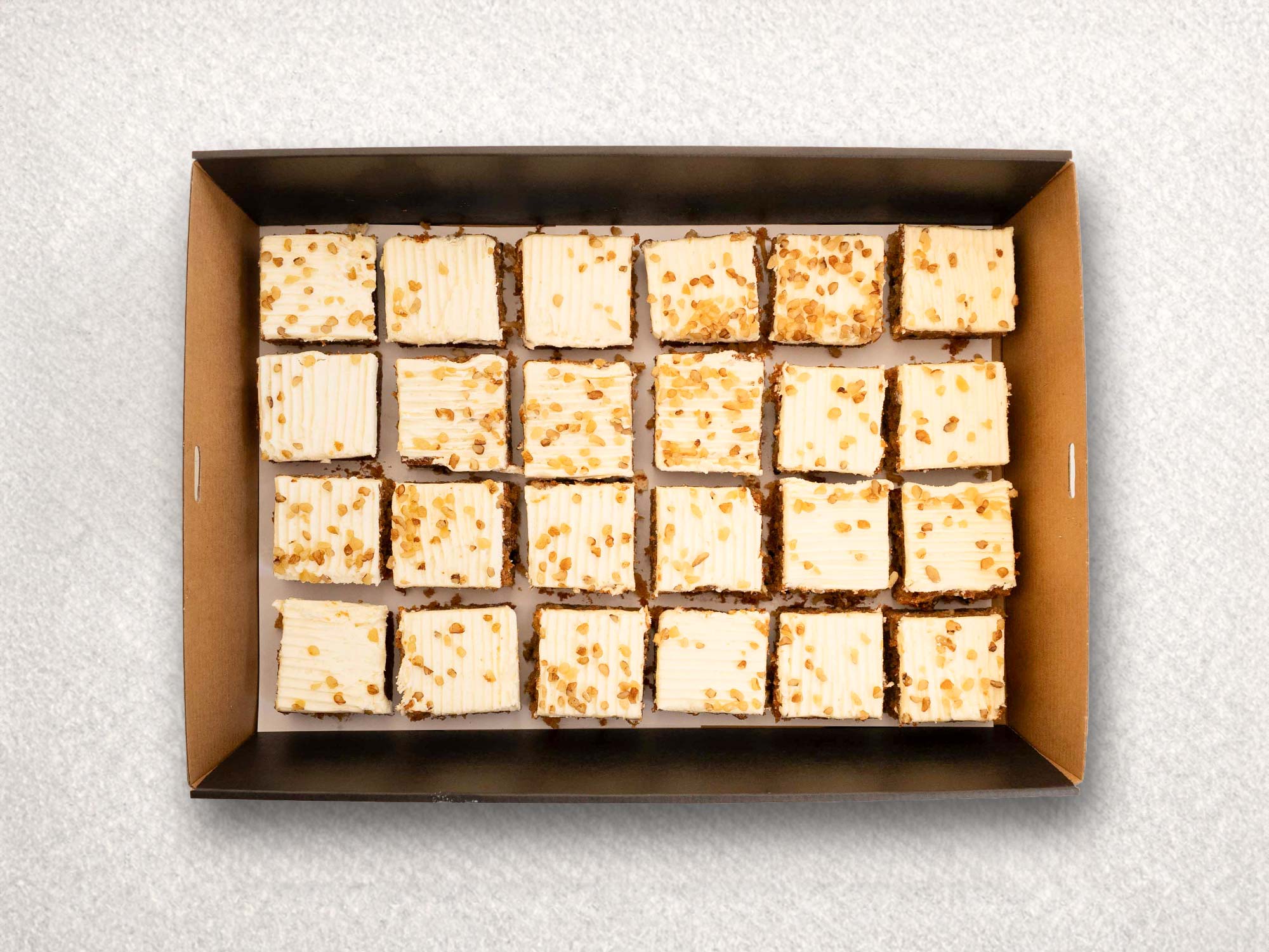Carrot Cake (1) Carrot Cake (1)