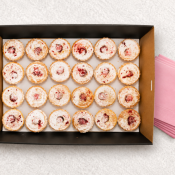 CHERRY TARTS PINK SERVIETES